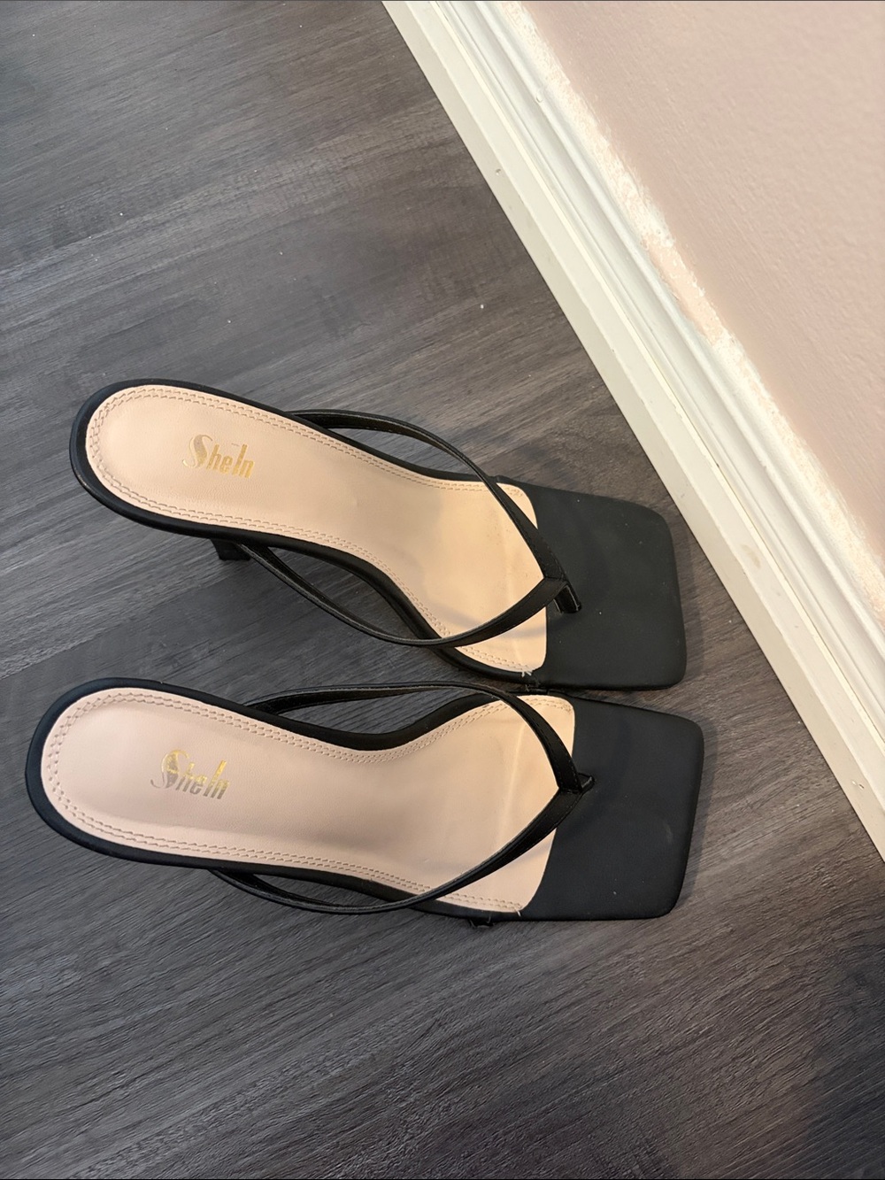 SHEIN Black Strappy Square-Toe Mid Heel Sandals